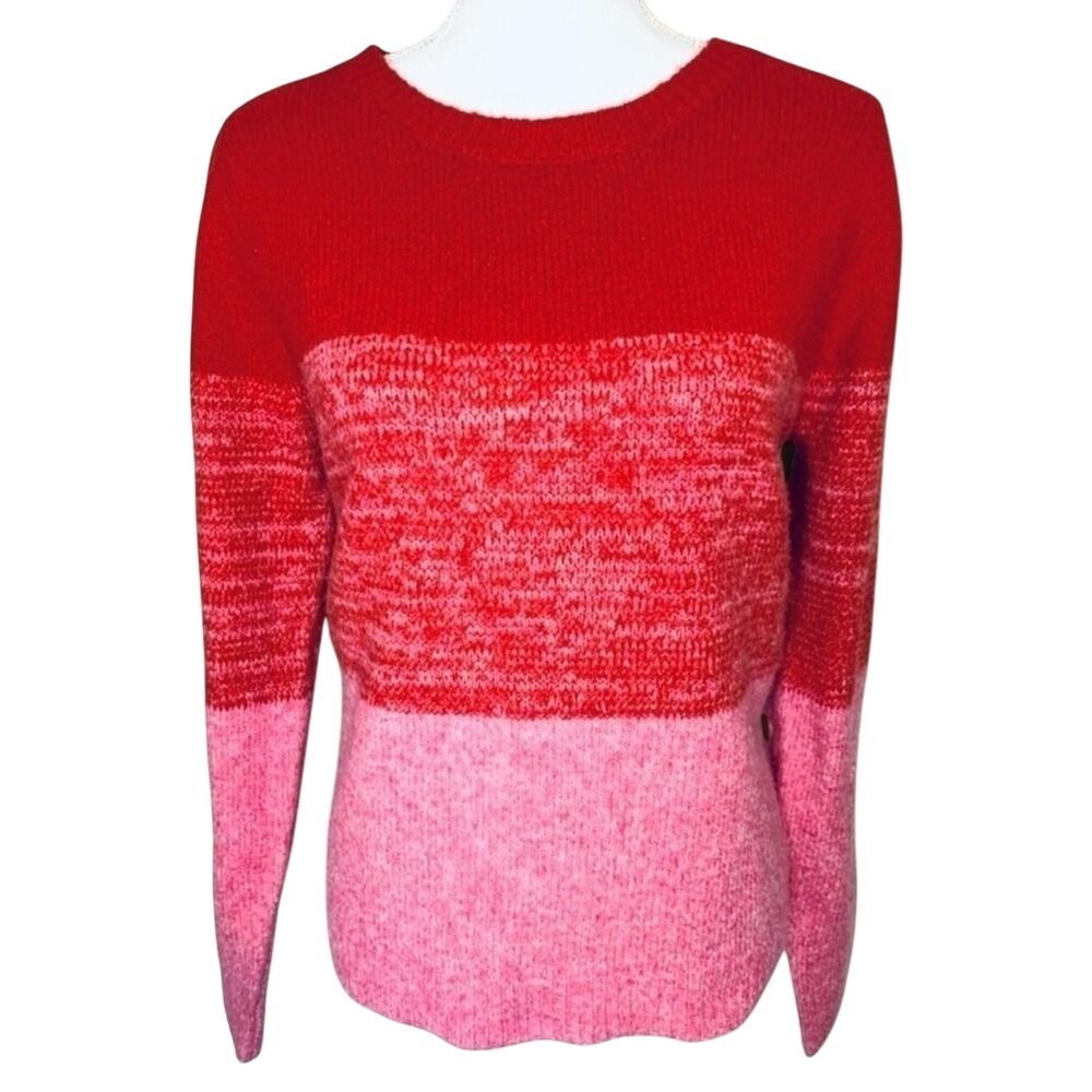 Cupcakes and Cashmere Women's Long Sleeve Sweater.  Size Medium.  Red and Pink‎